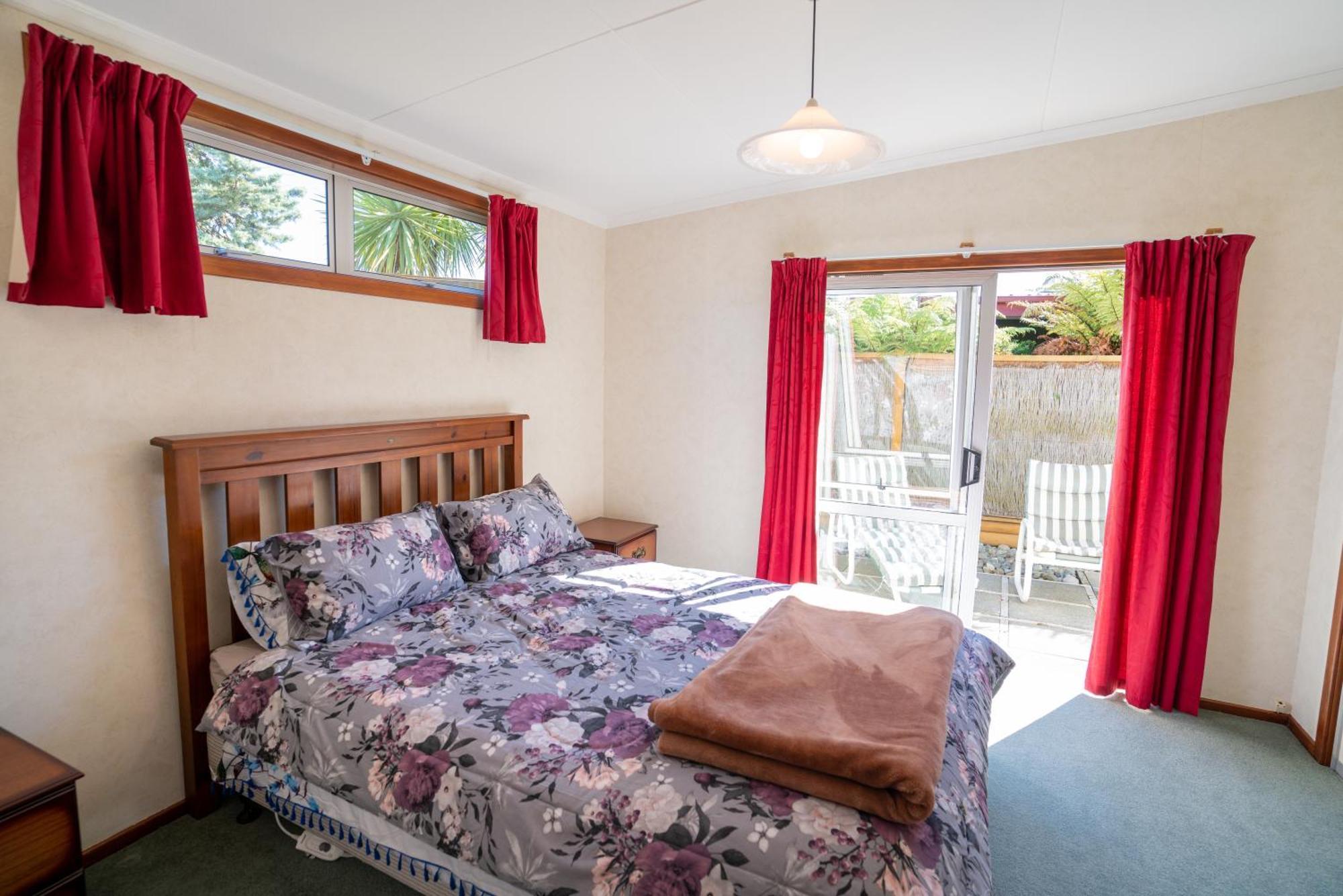 Dee'S On Bligh - Te Anau Holiday Home 외부 사진